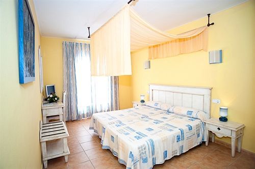 Hostal Hpc Porto Colom المظهر الخارجي الصورة